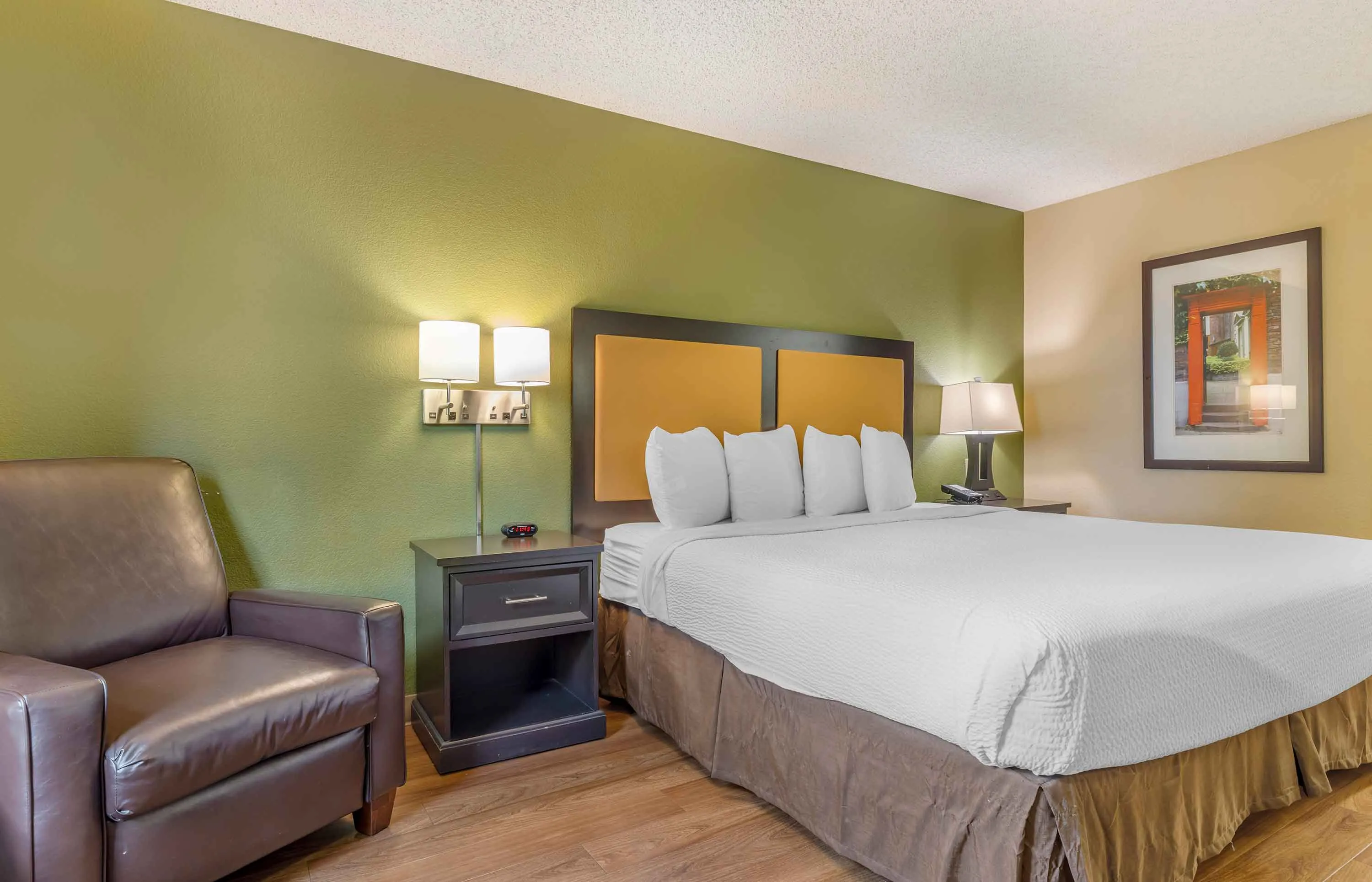 Studio Suite - 1 King Bed