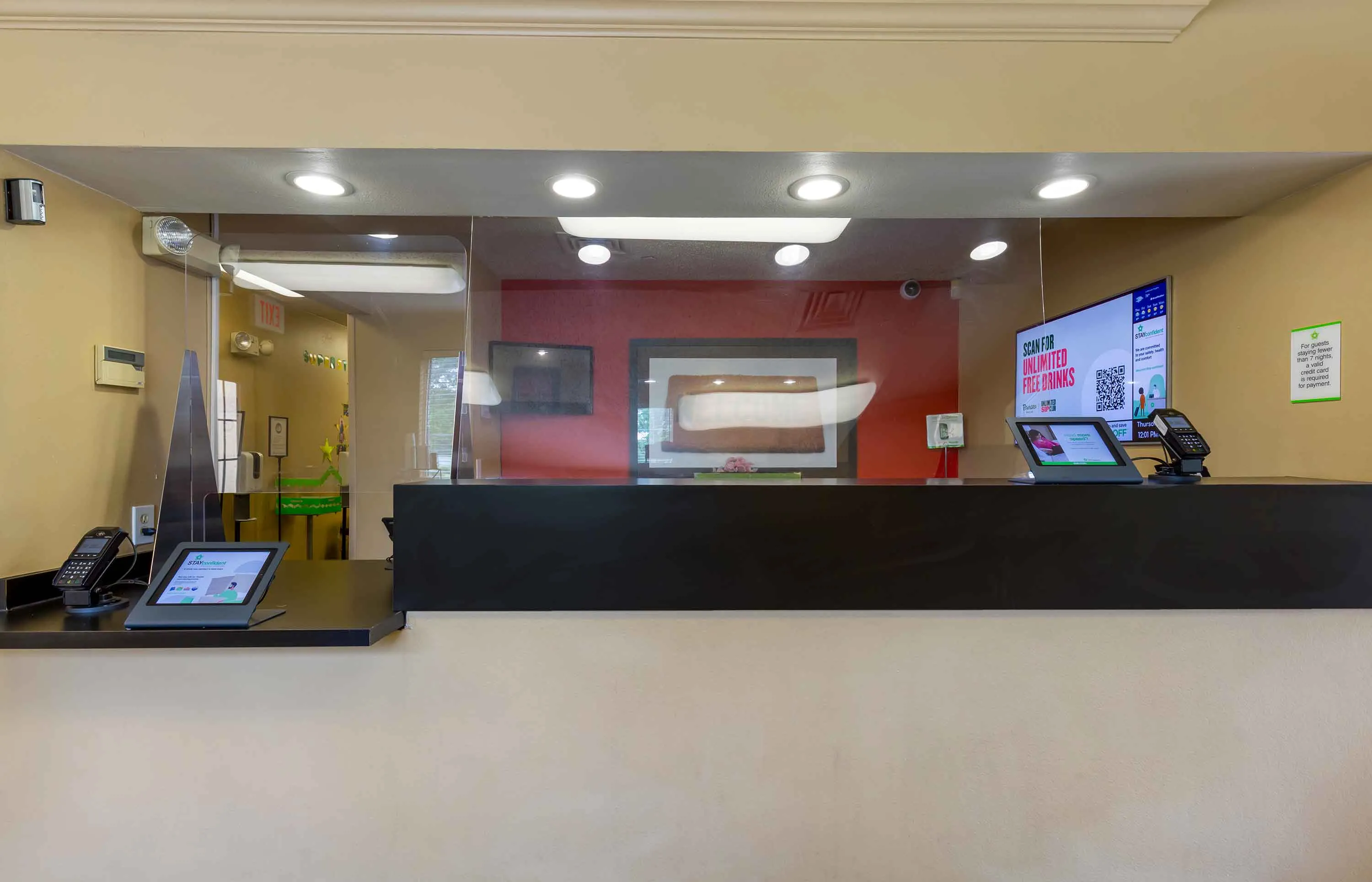Lobby and Guest Check-in