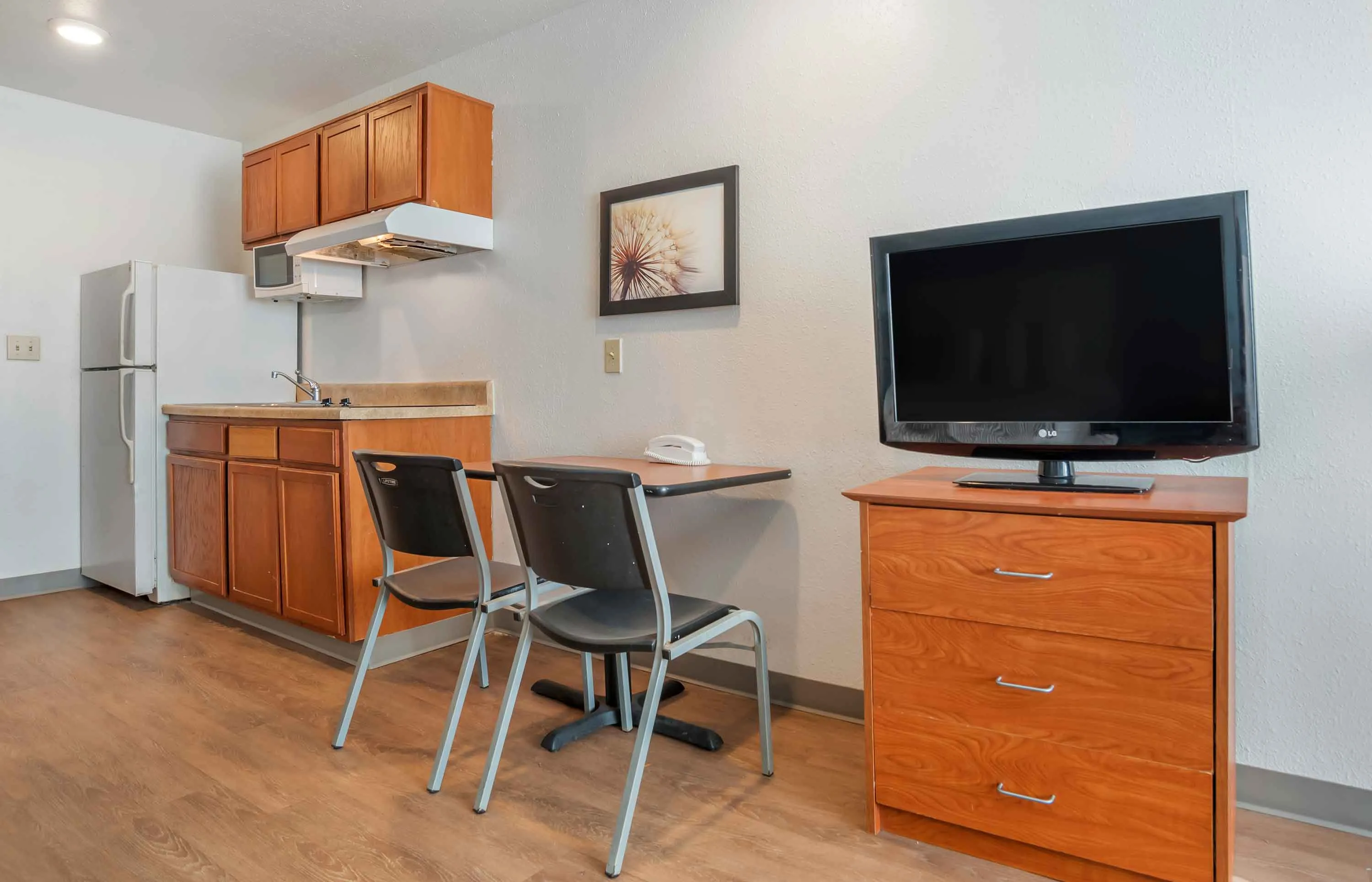 Studio Suite - 2 Full Beds