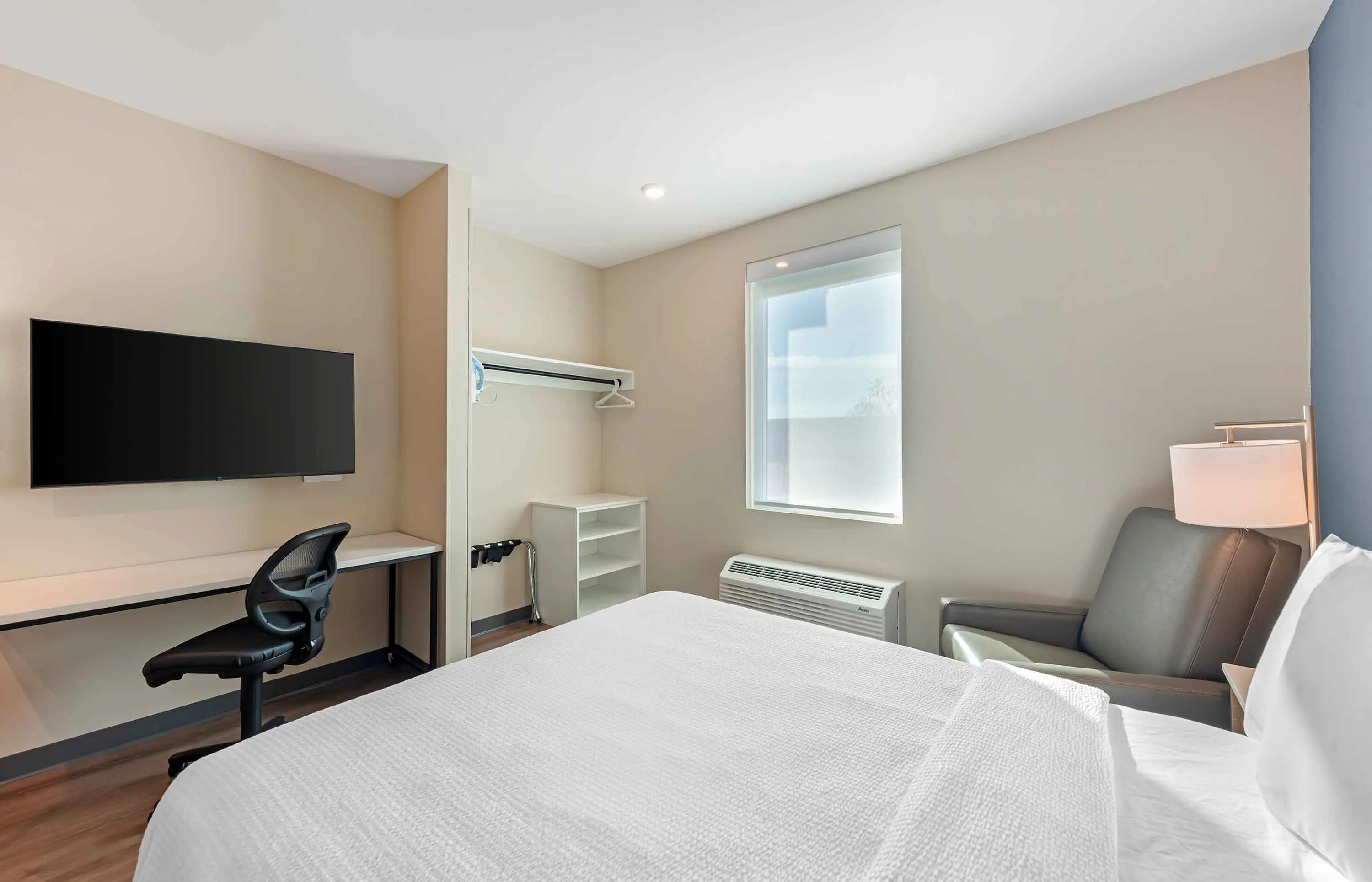 Studio Suite - 1 King Bed