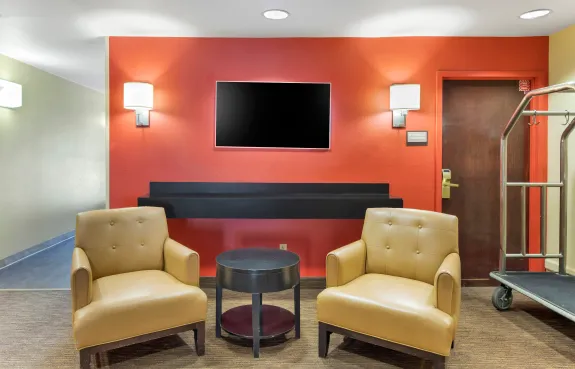 Lobby and Guest Check-in