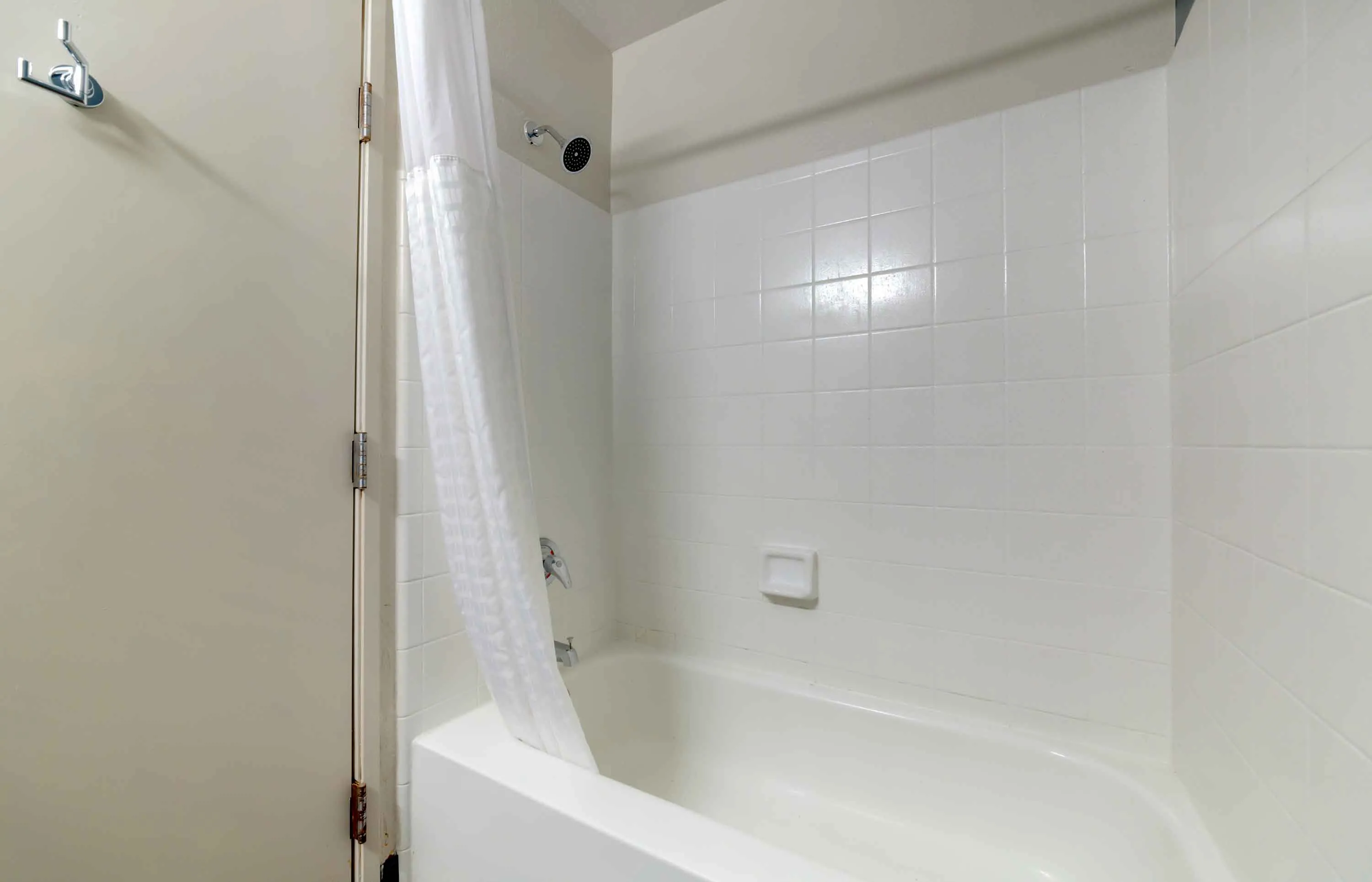Studio Suite - 1 Queen Bed