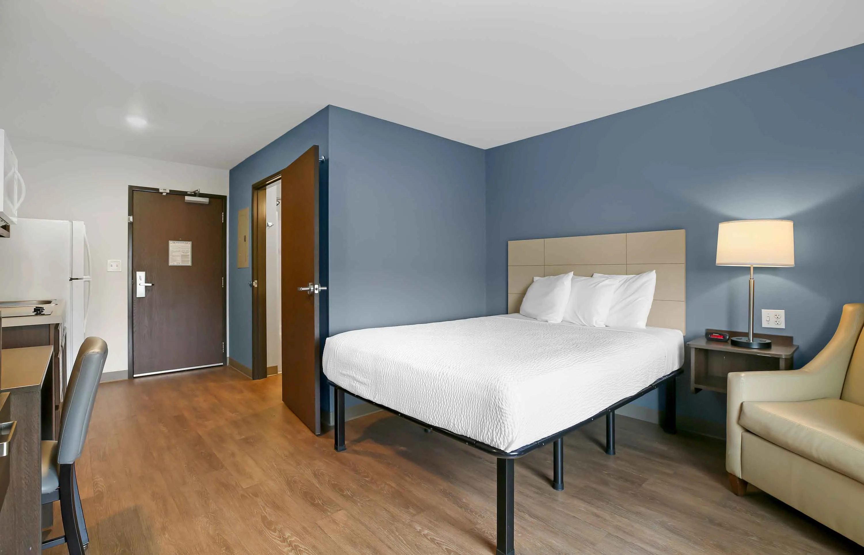 Studio Suite - 1 Queen Bed