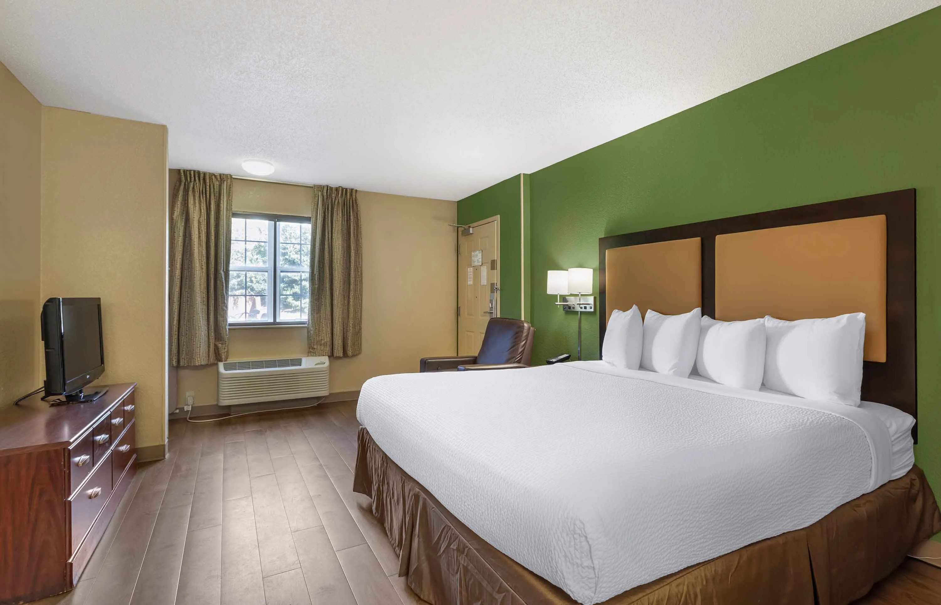 Studio Suite - 1 King Bed
