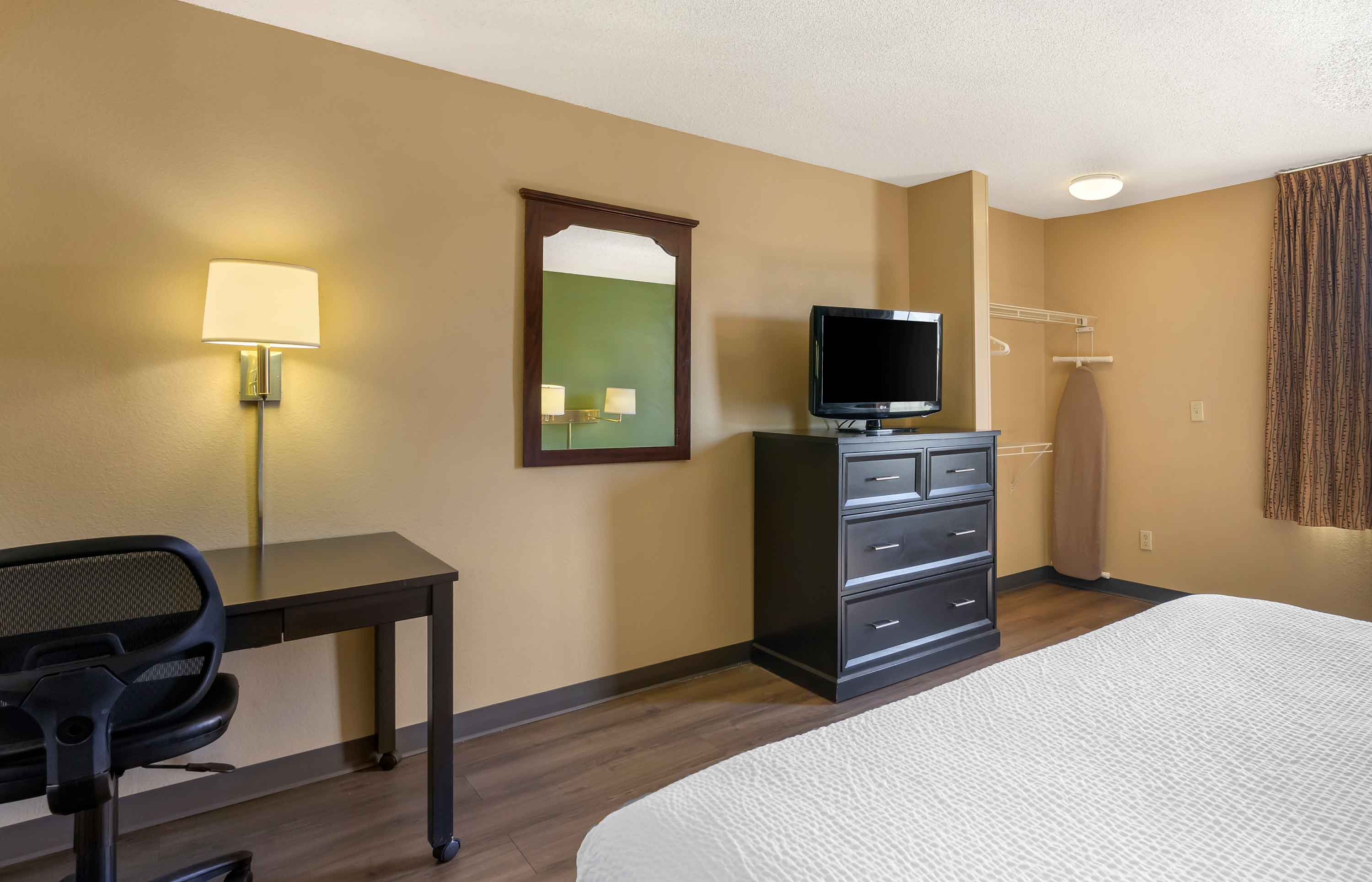 Extended Stay America St Petersburg Clearwater Executive Dr Explore Our Nationwide Hotel Locations | Extended Stay America