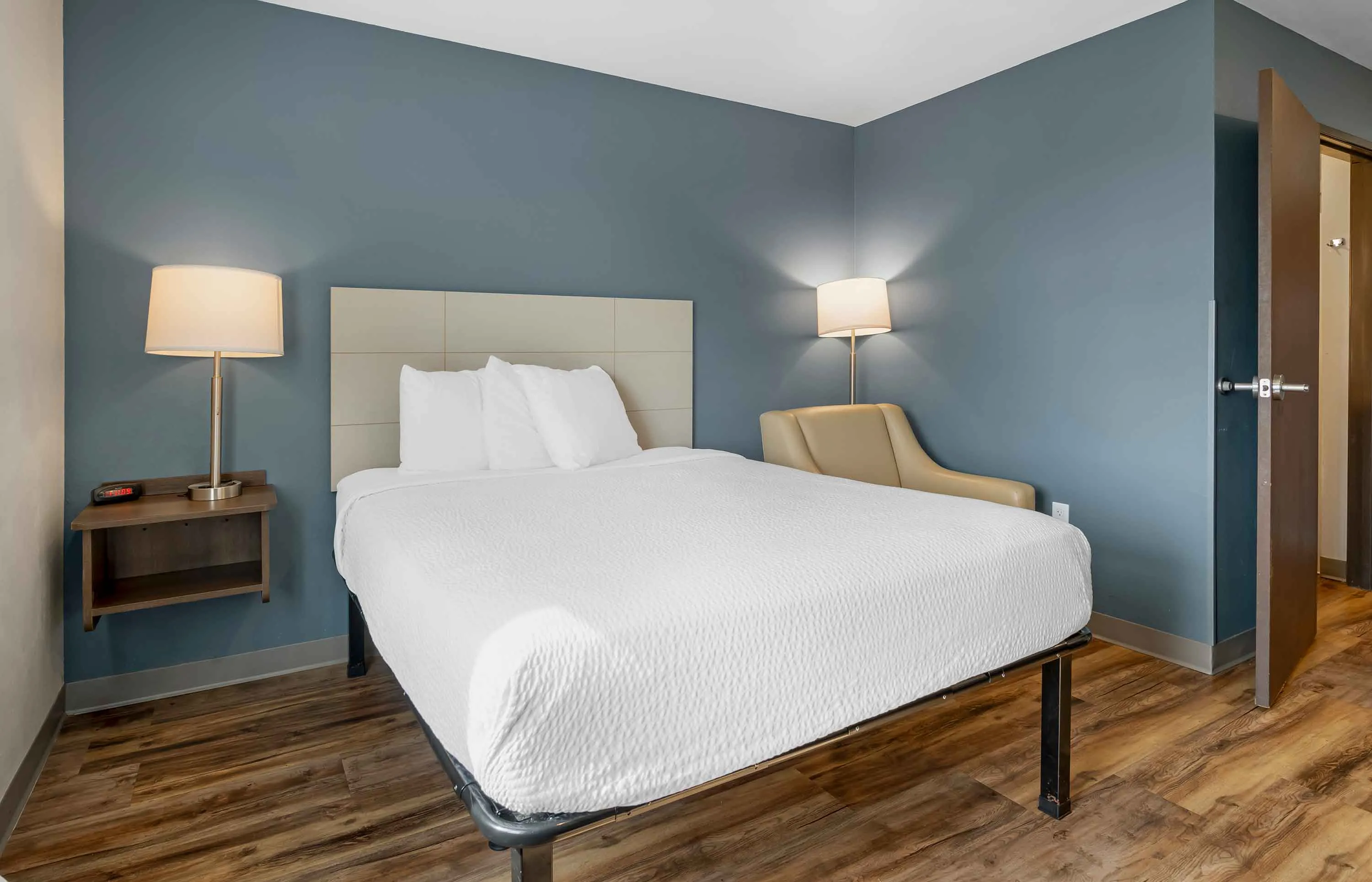 Studio Suite - 1 Queen Bed