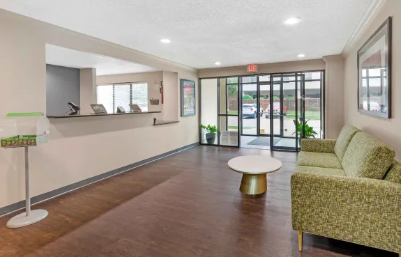 Lobby and Guest Check-in