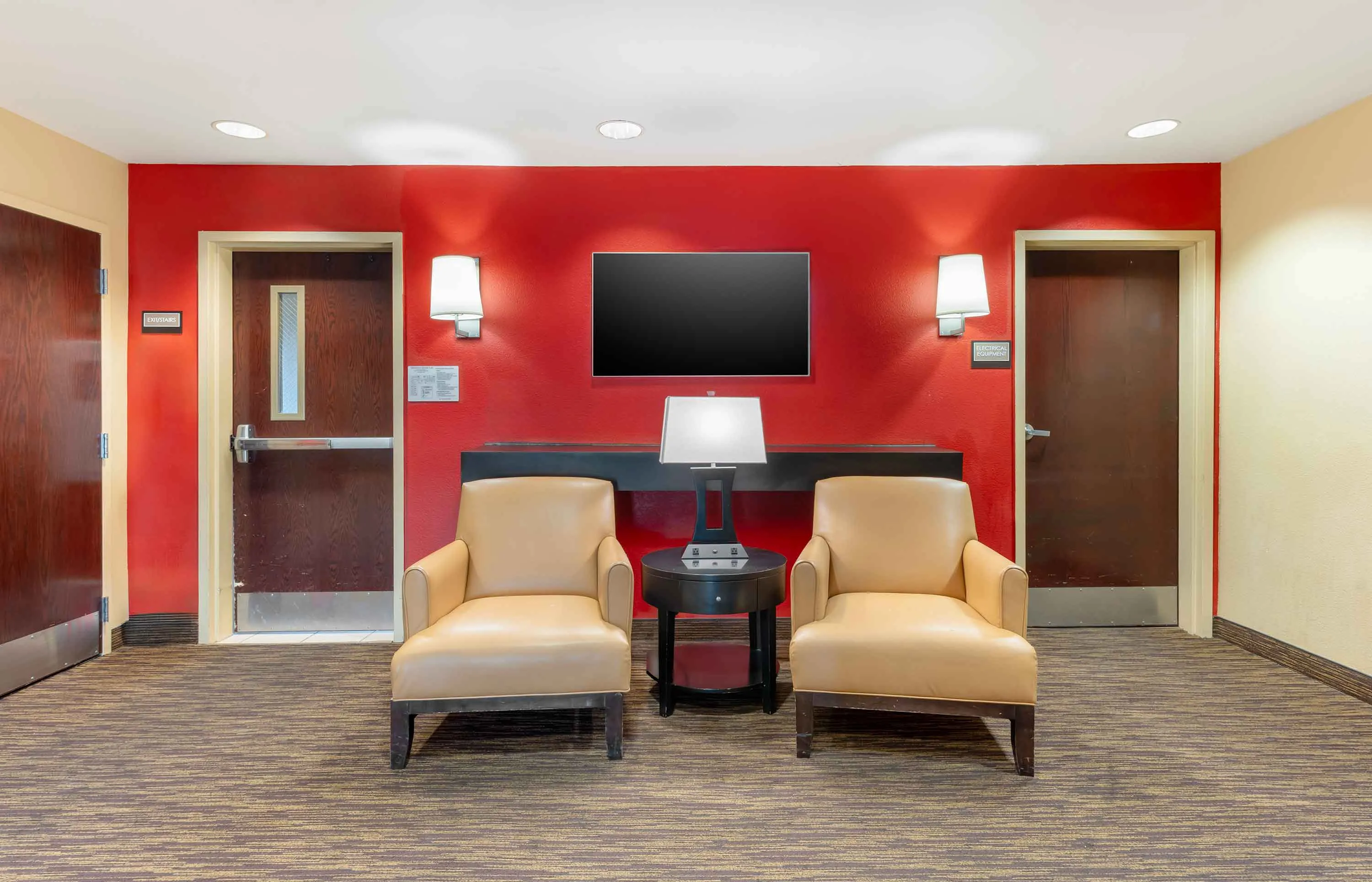 Lobby and Guest Check-in
