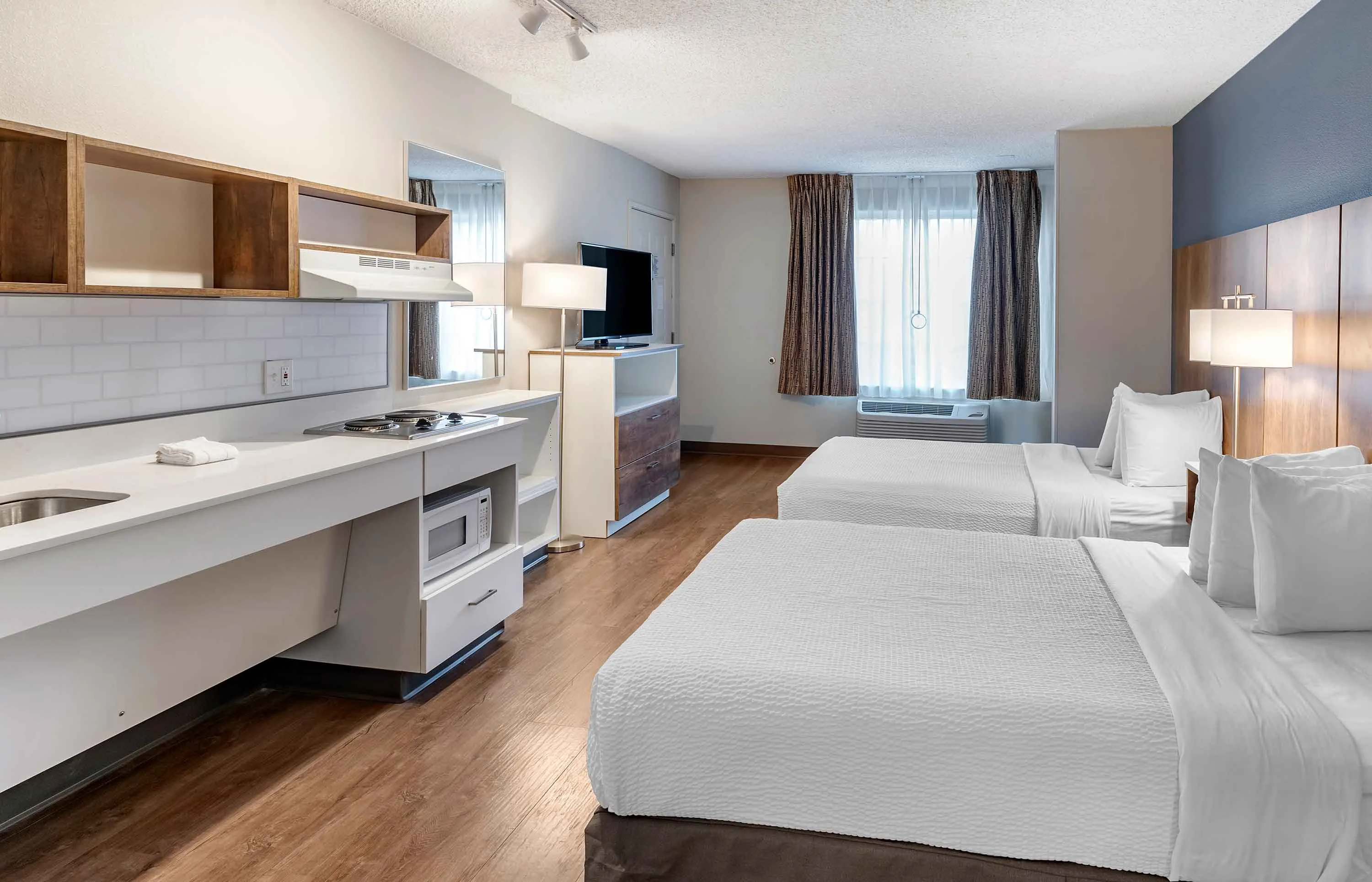 Studio Suite - 1 King Bed