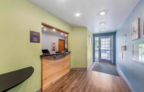 Lobby and Guest Check-in