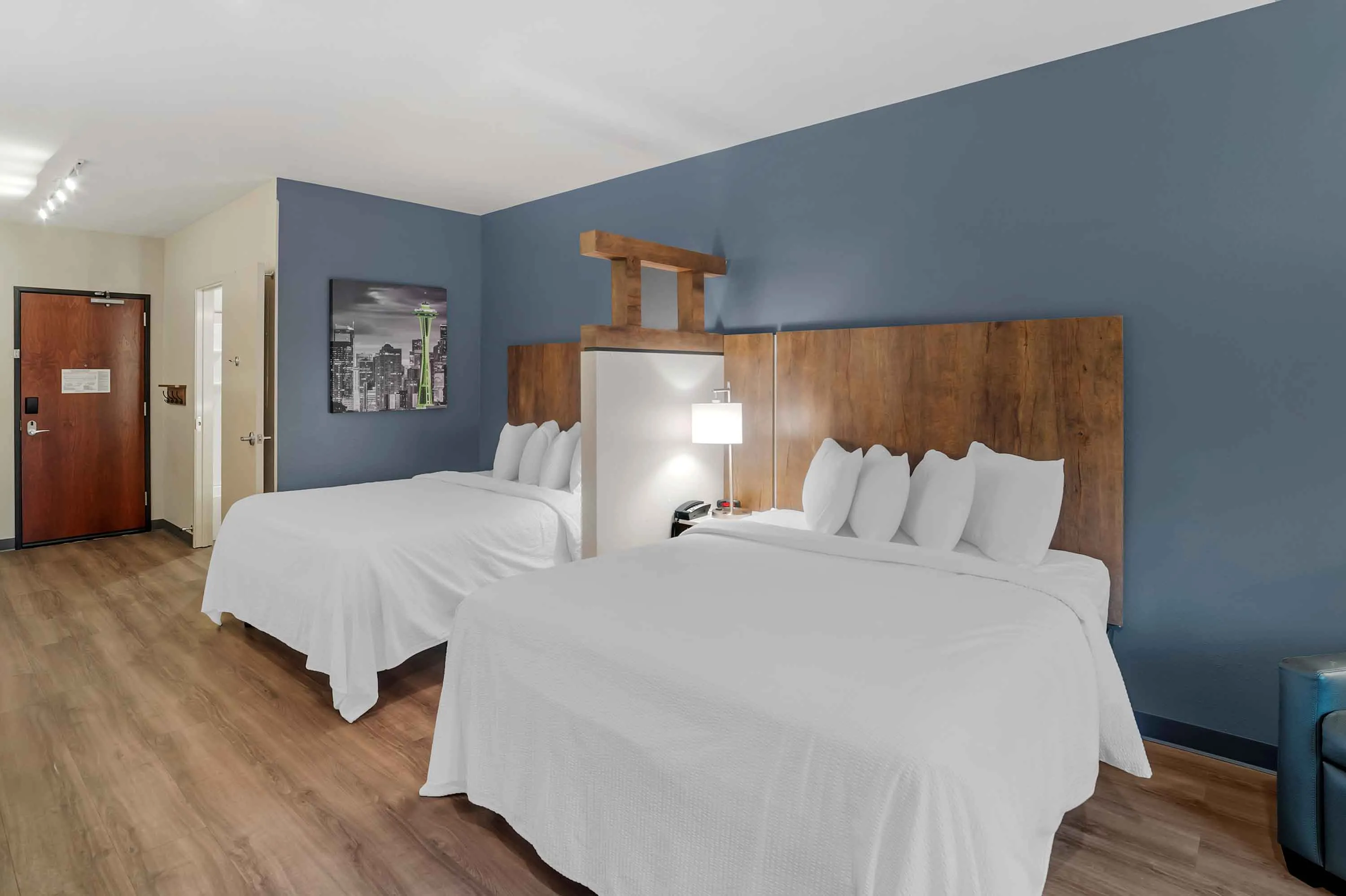 Superior Studio - 2 Full Beds