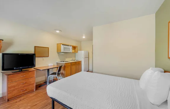 Studio Suite - 1 Full Bed