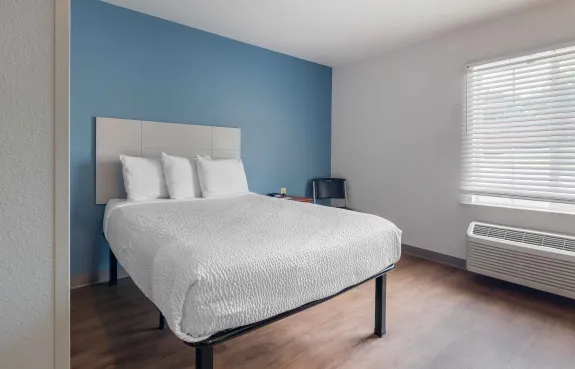 Studio Suite - 1 Full Bed