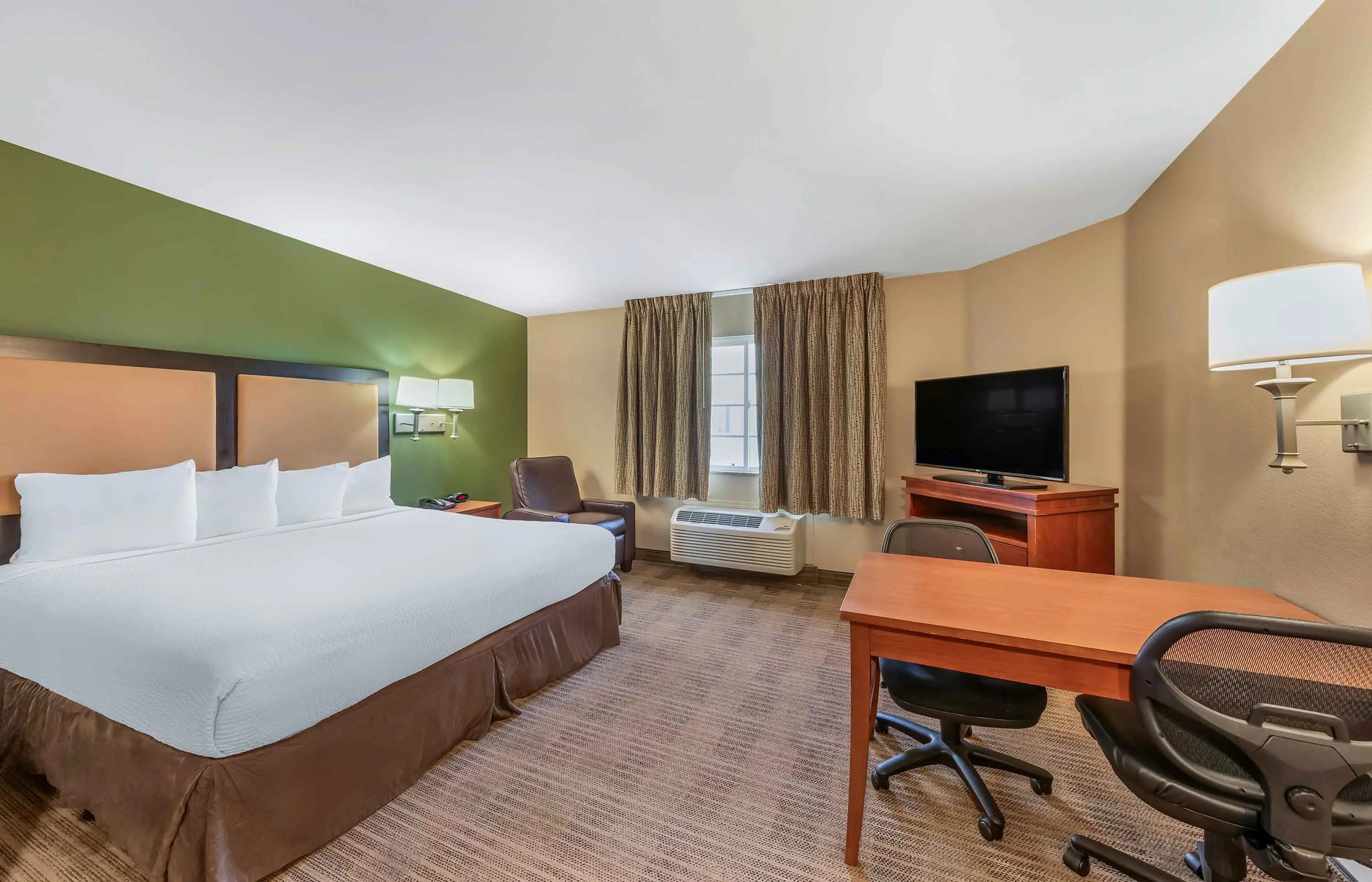 Studio Suite - 1 King Bed