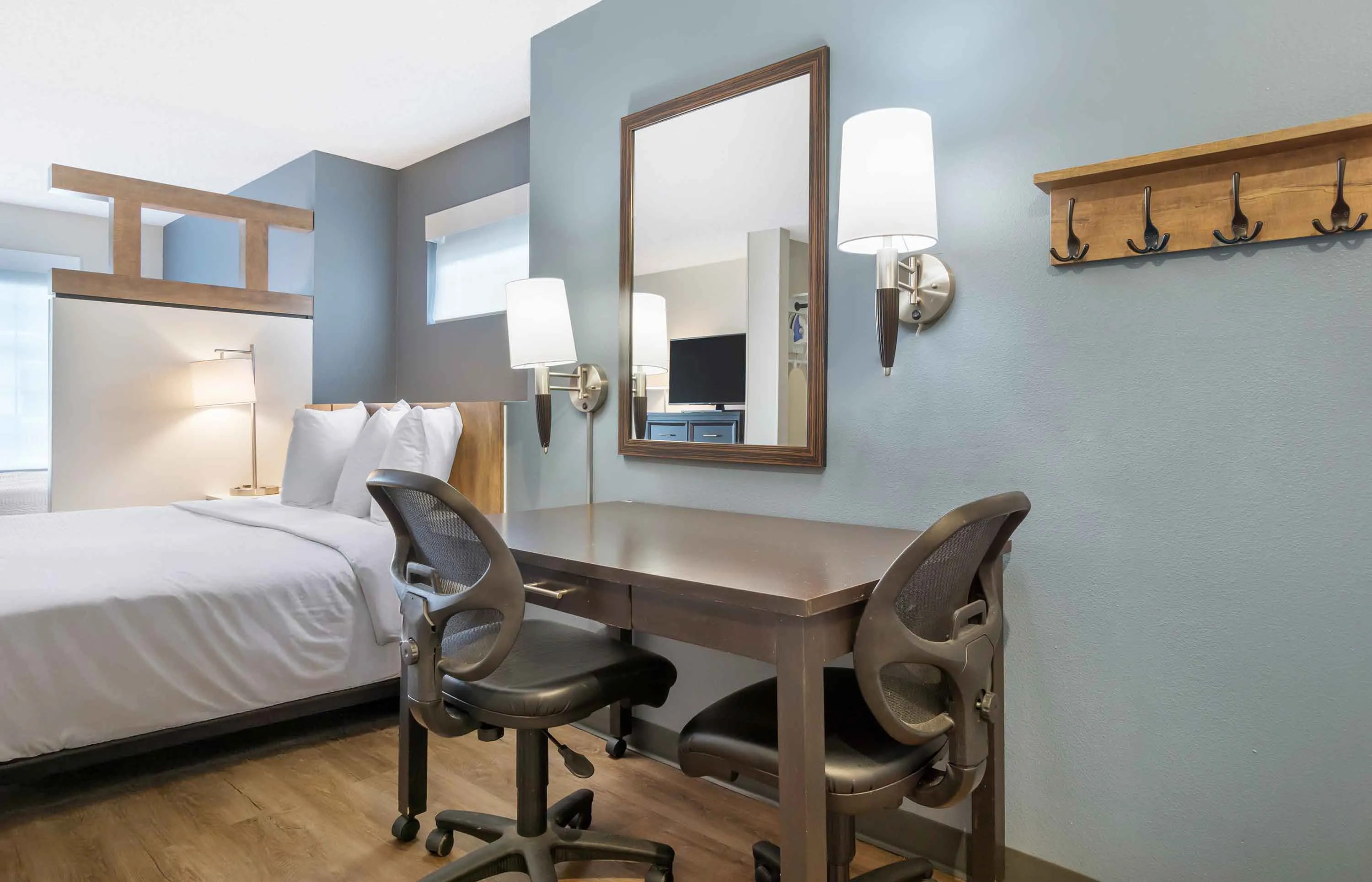 Studio Suite - 2 Full Beds