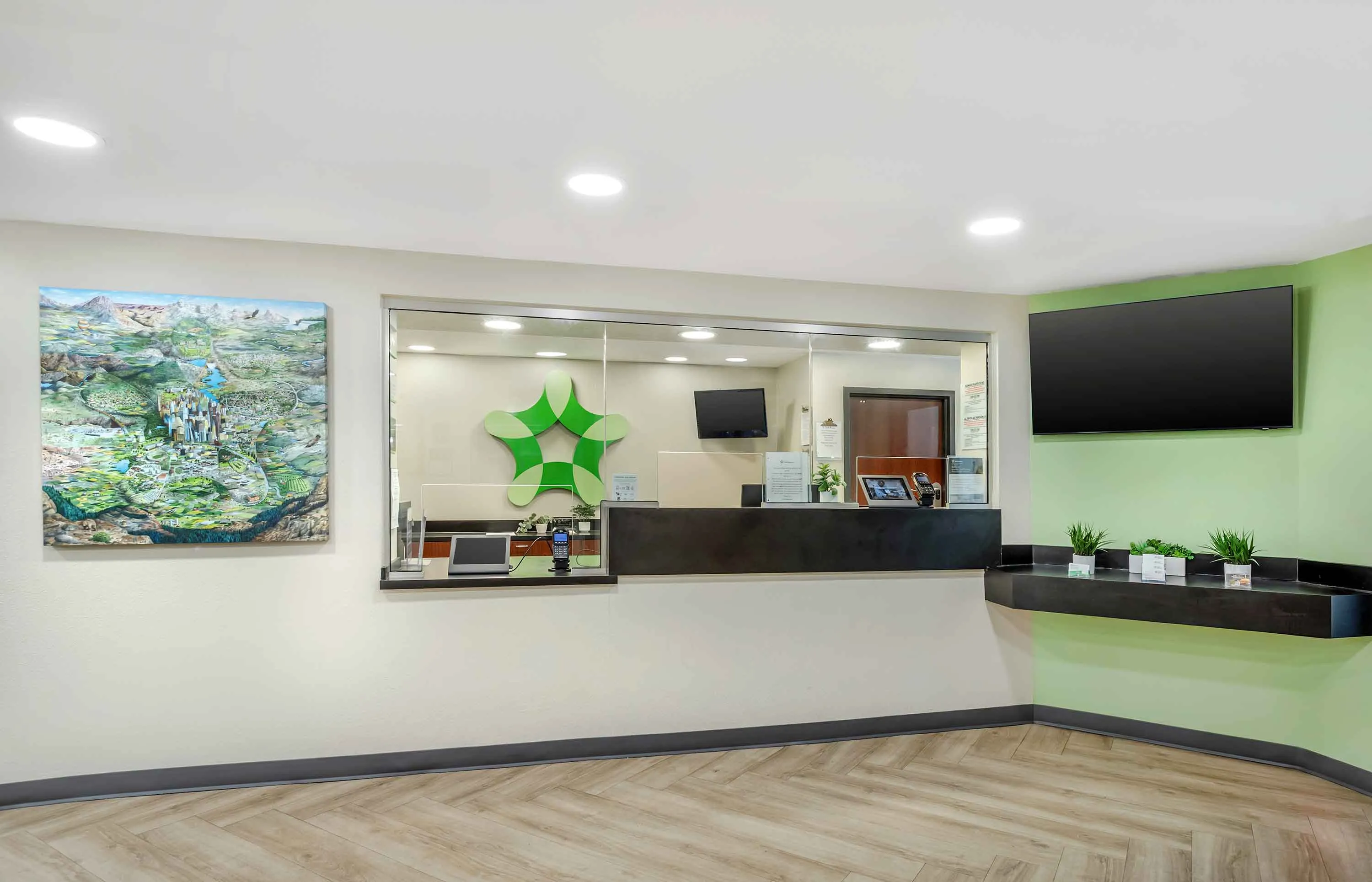 Lobby and Guest Check-in