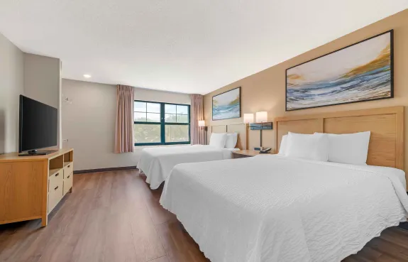Studio Suite - 2 Queen Beds