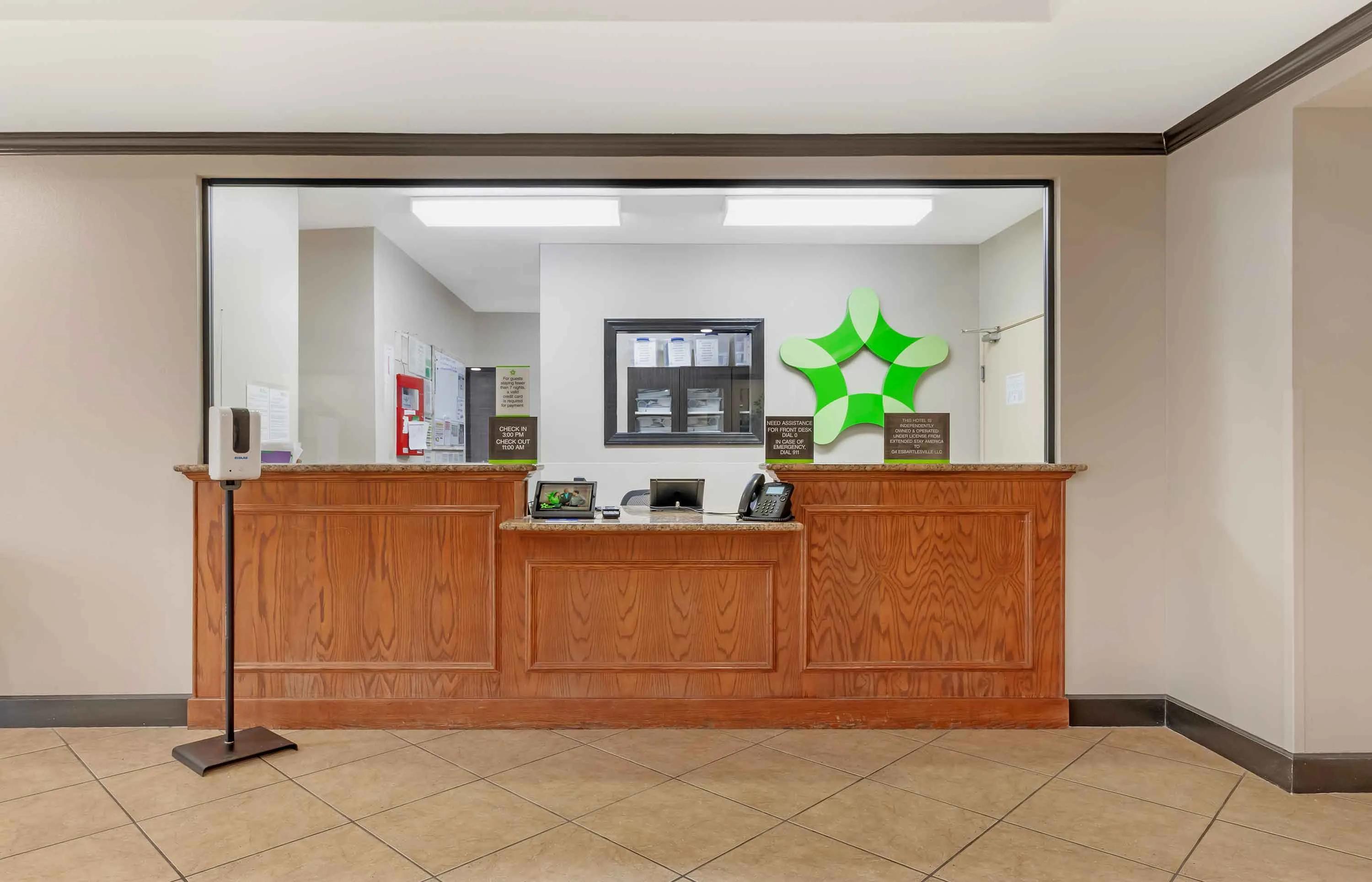 Lobby and Guest Check-in