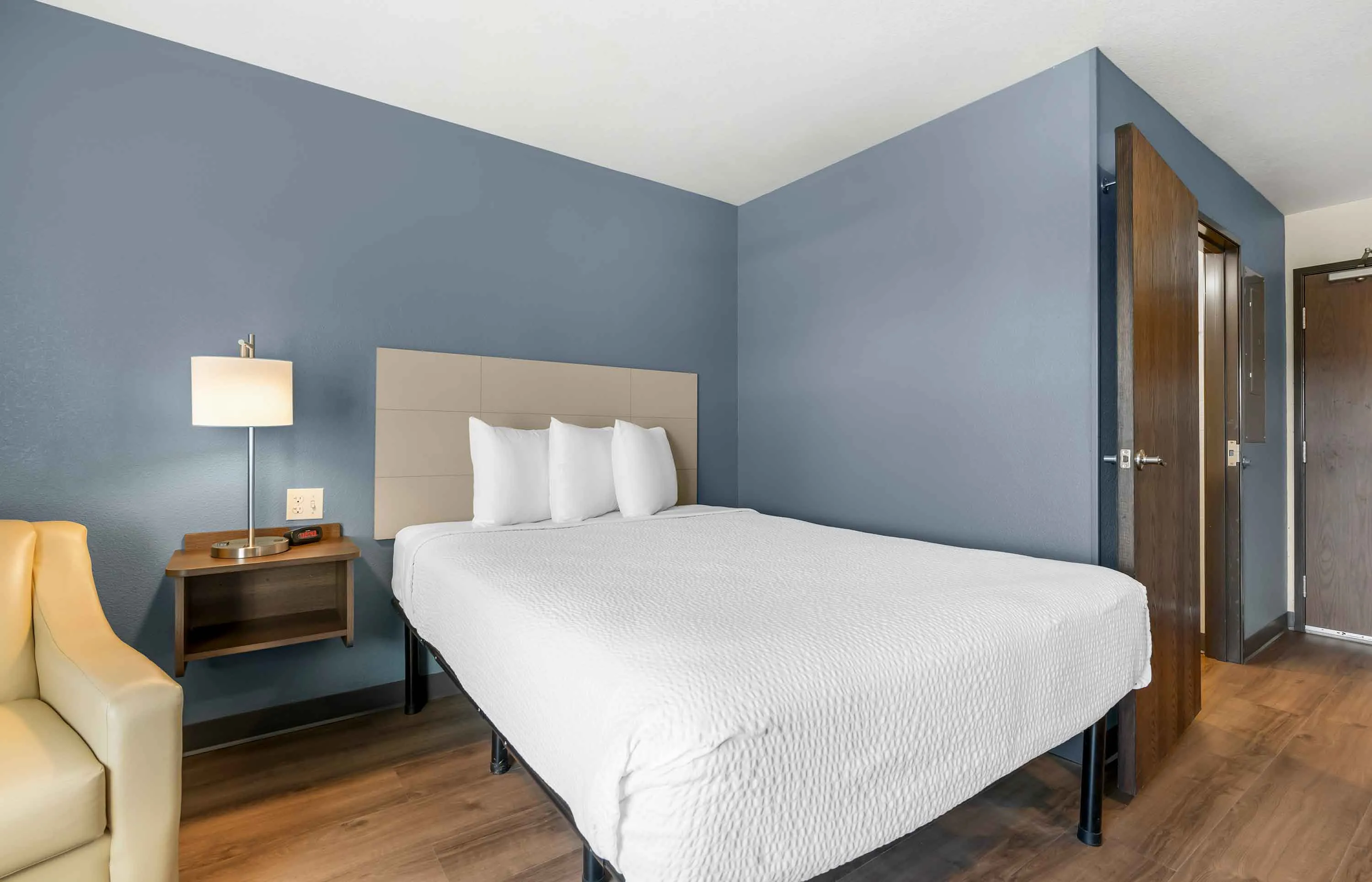 Studio Suite - 1 Queen Bed