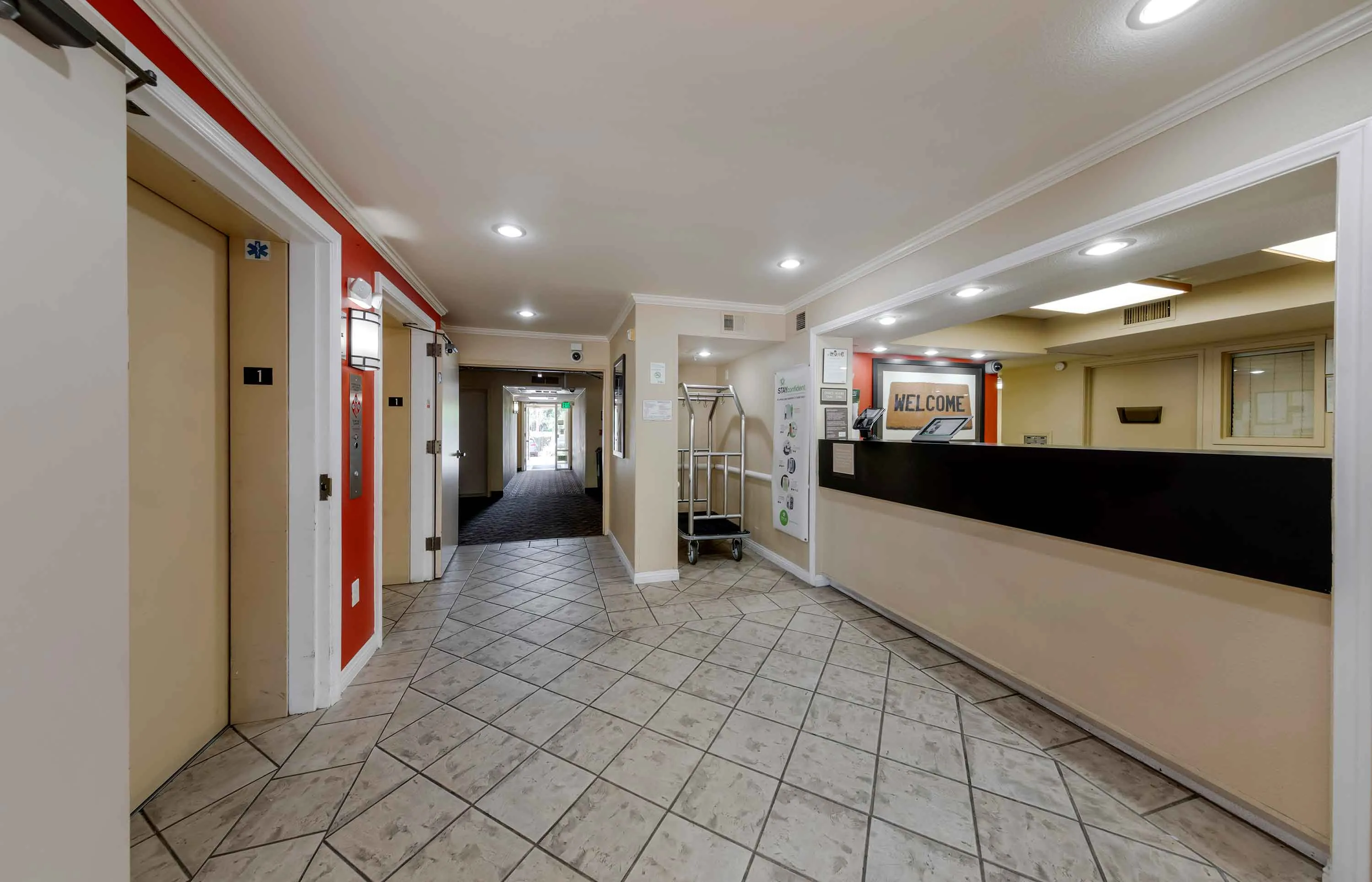 Lobby and Guest Check-in