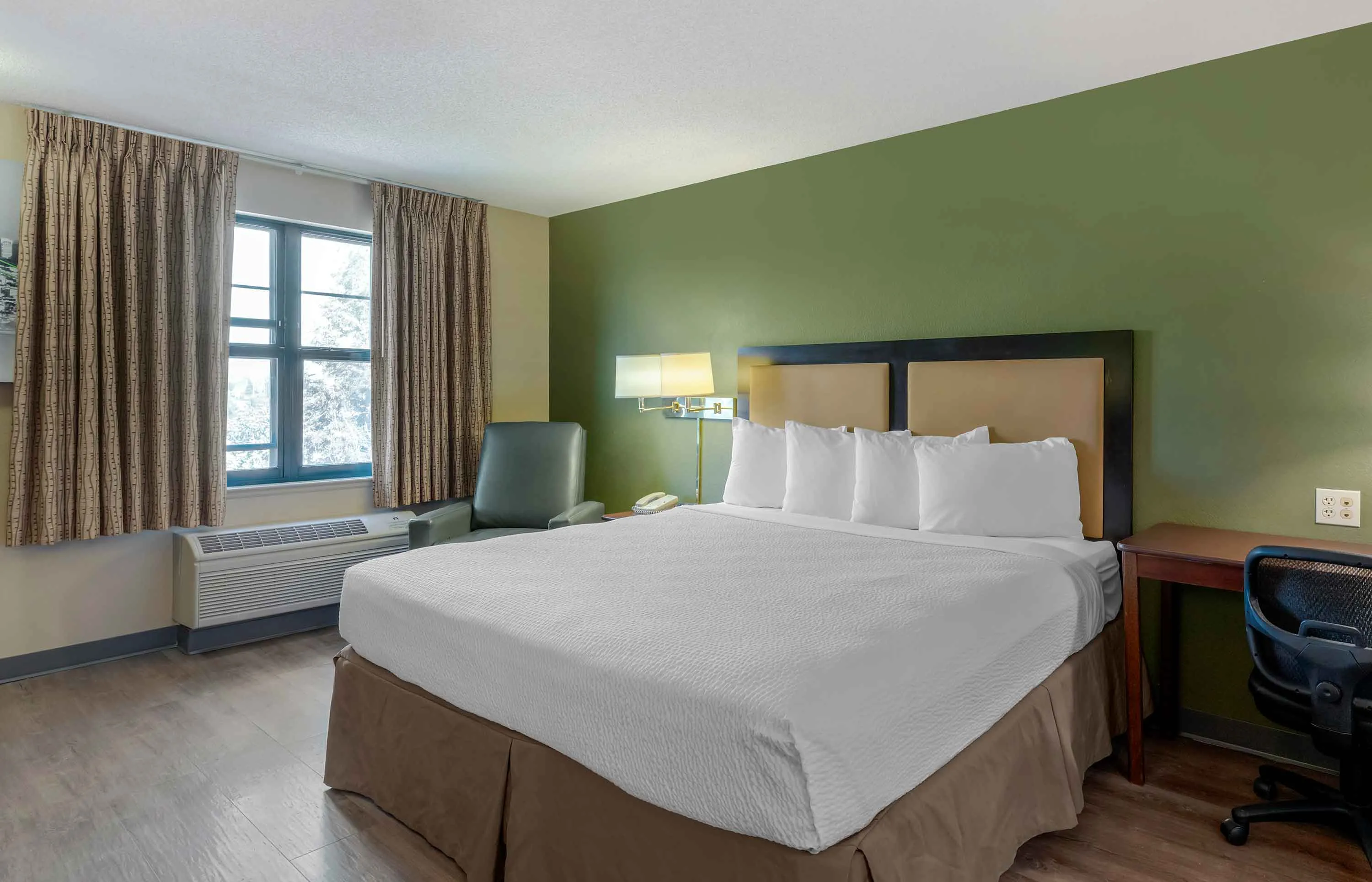 Studio Suite - 1 King Bed